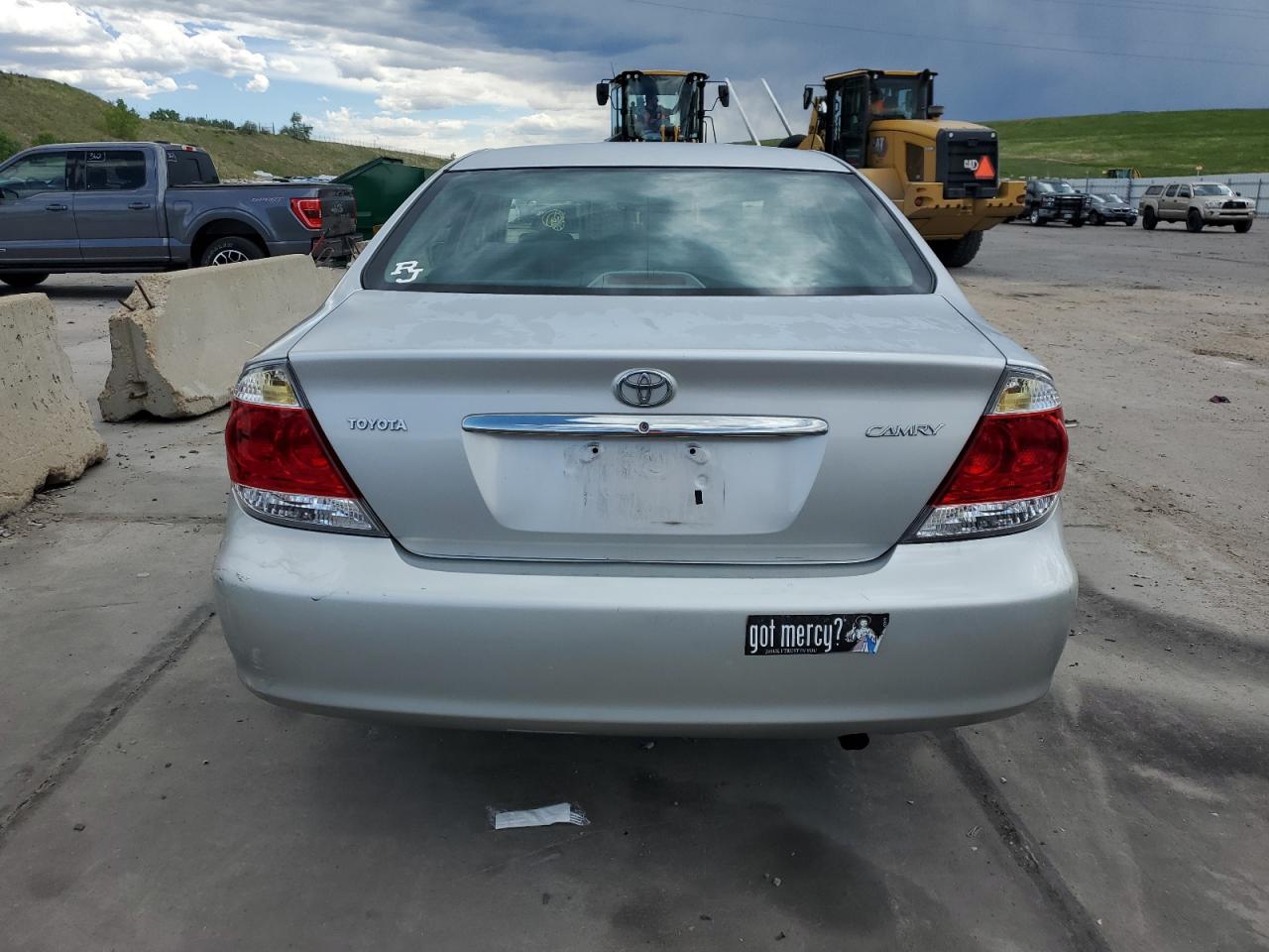 4T1BE32K65U097002 2005 Toyota Camry Le