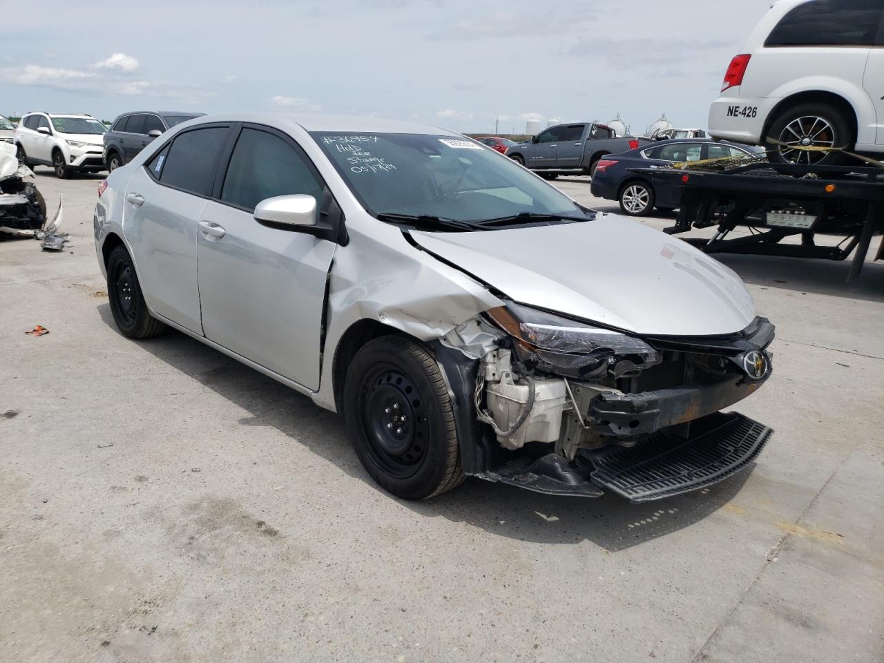 5YFBURHE7JP852788 2018 Toyota Corolla L