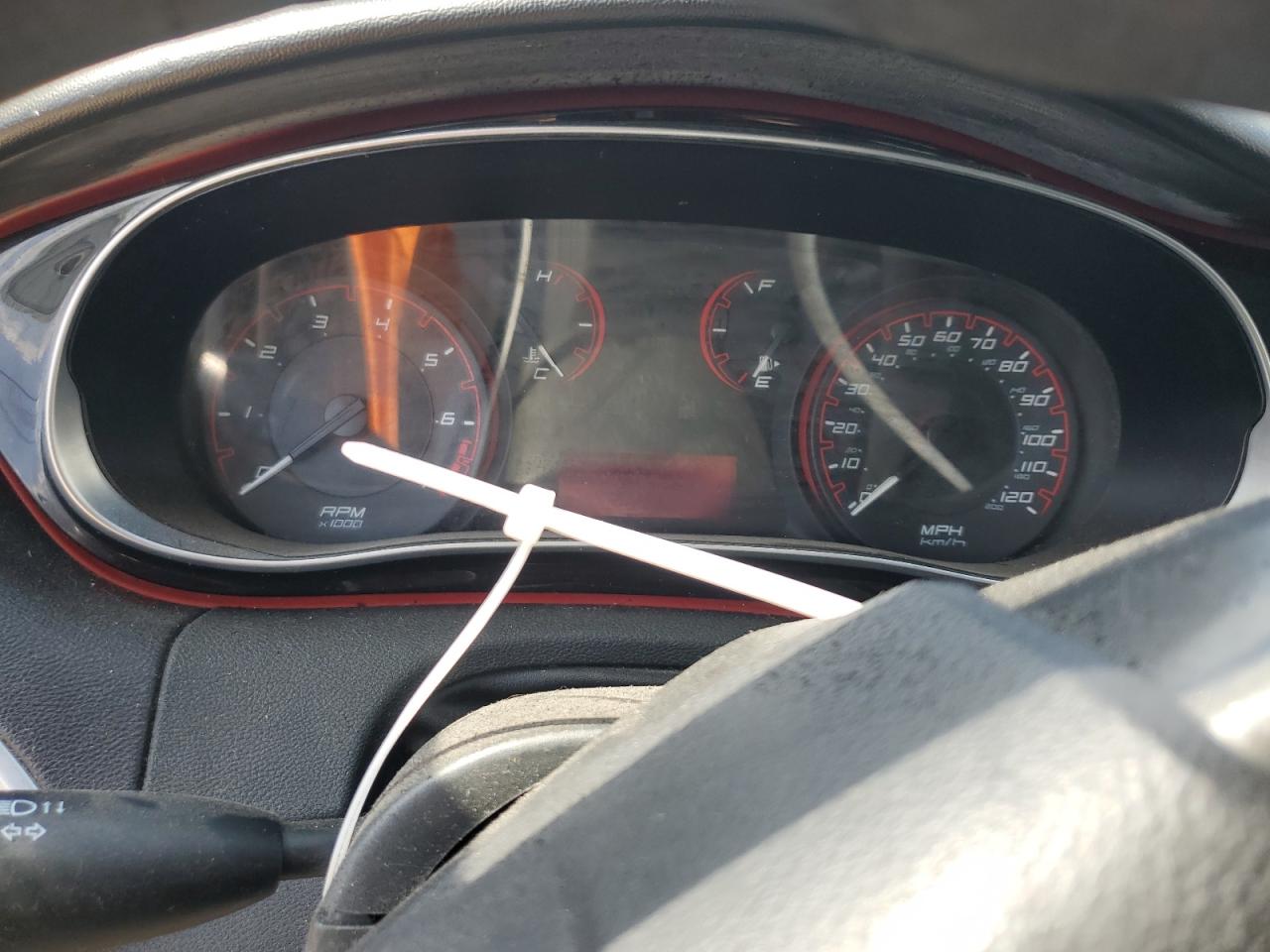 1C3CDFBB3FD310071 2015 Dodge Dart Sxt