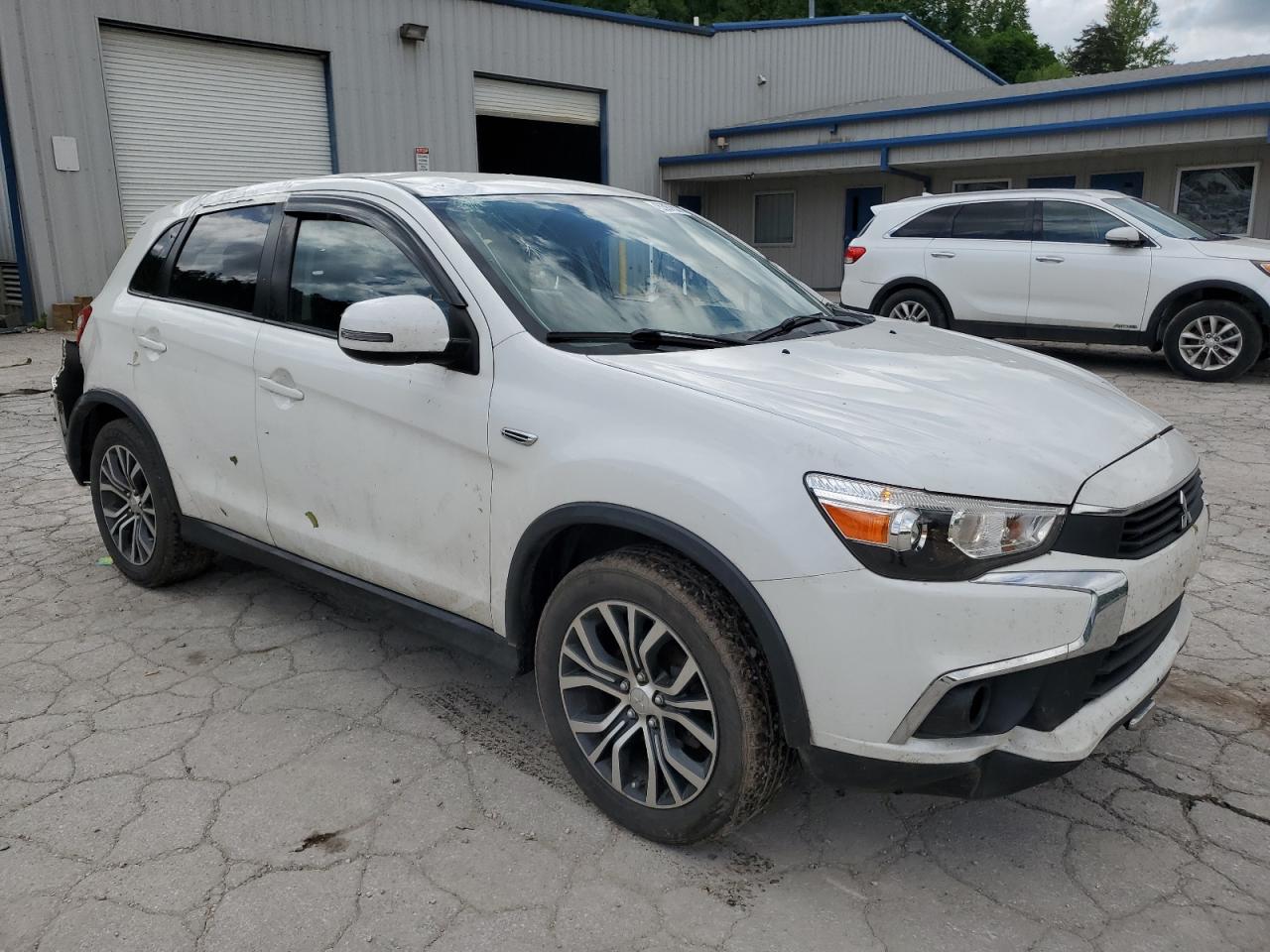 JA4AP3AU6HZ067464 2017 Mitsubishi Outlander Sport Es