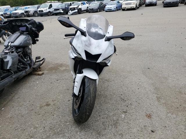 2017 YAMAHA YZFR6 JYARJ28E5HA002263
