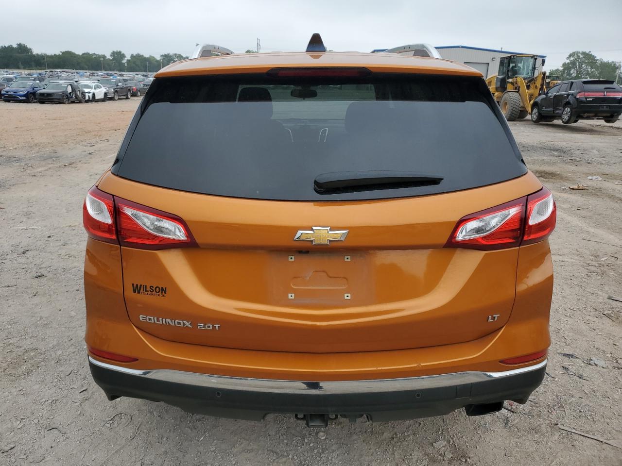 2GNAXKEX5J6165852 2018 Chevrolet Equinox Lt