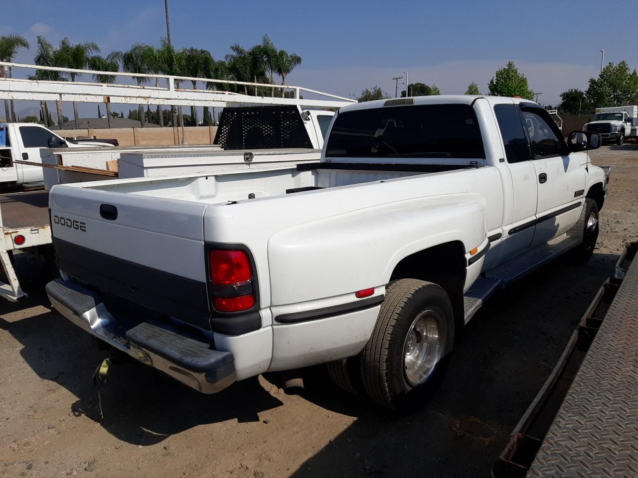 1B7MC336XXJ649061 1999 Dodge Ram 3500