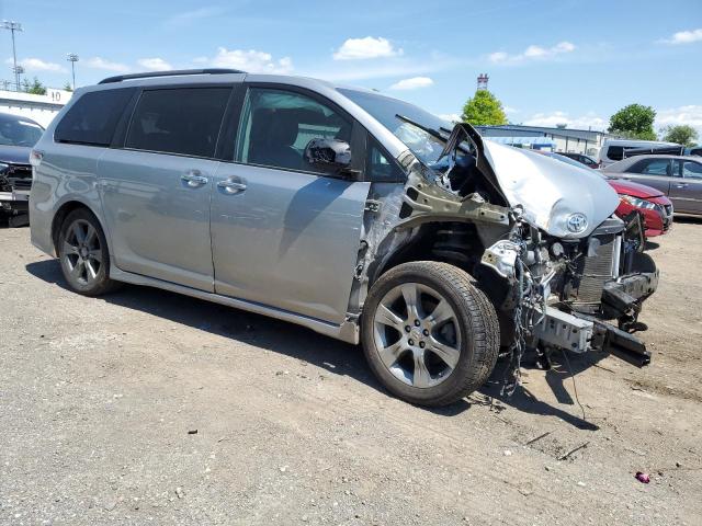 2017 TOYOTA SIENNA SE 5TDXZ3DC7HS888166