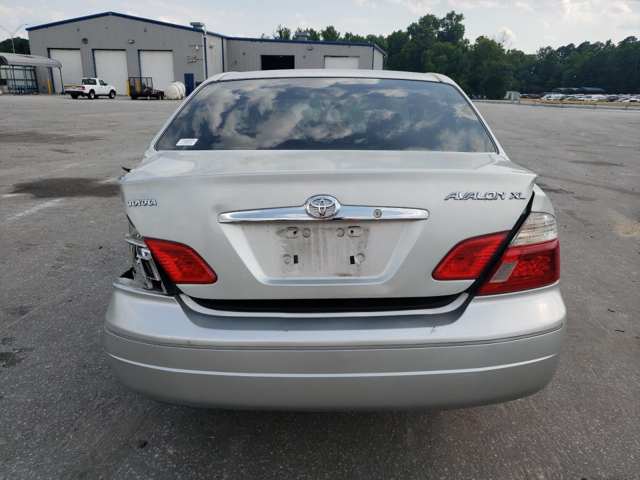 4T1BF28BX4U354272 2004 Toyota Avalon Xl