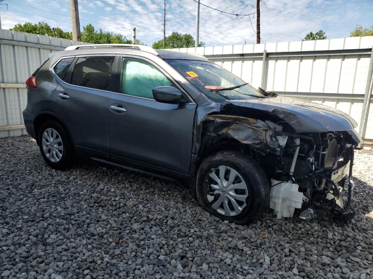 5N1AT2MT0HC738222 NISSAN ROGUE 2017