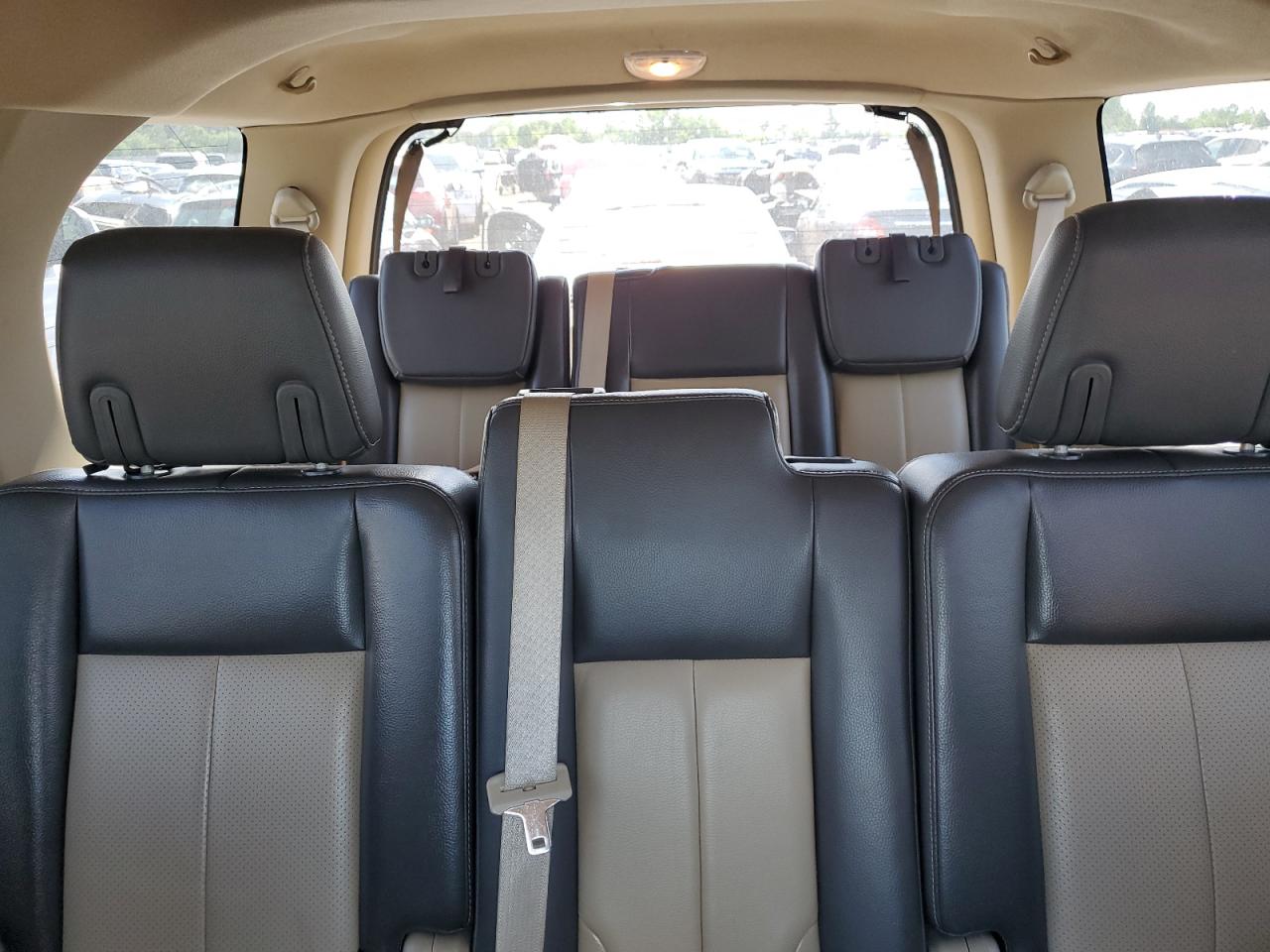 1FMFU18547LA47962 2007 Ford Expedition Eddie Bauer