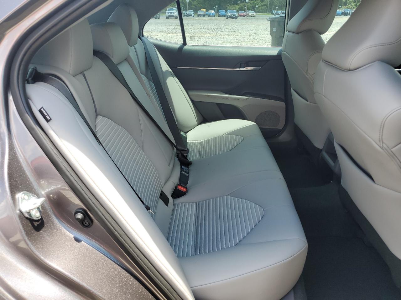 4T1T11AK6NU636157 2022 Toyota Camry Se