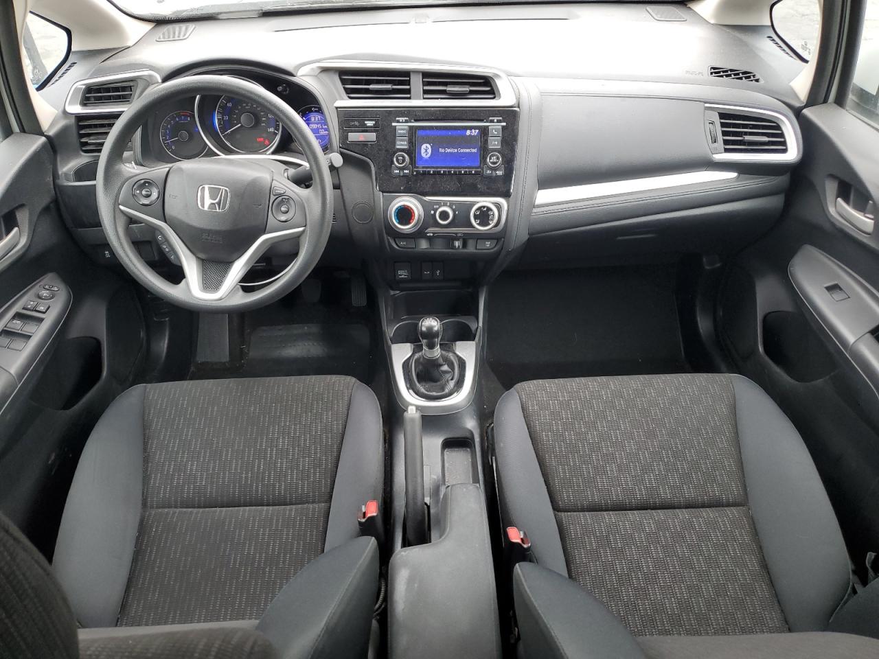 3HGGK5G54FM747695 2015 Honda Fit Lx