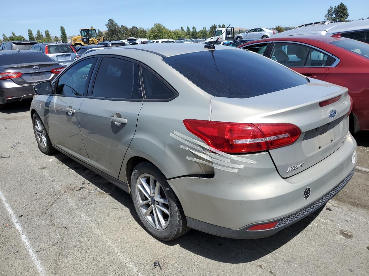 1FADP3F21FL201801 2015 Ford Focus Se