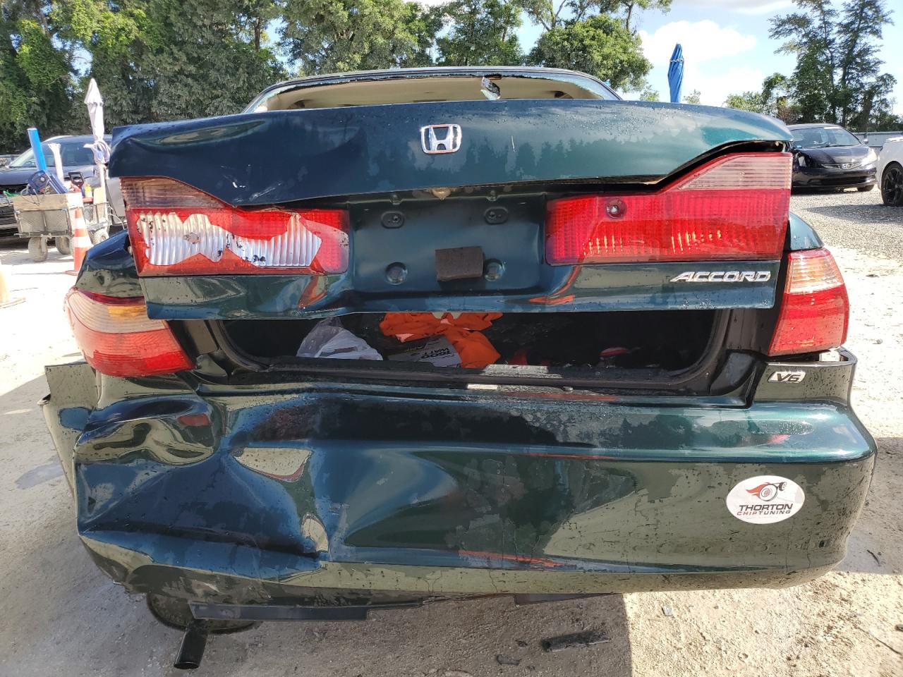 1HGCG1657YA021307 2000 Honda Accord Ex