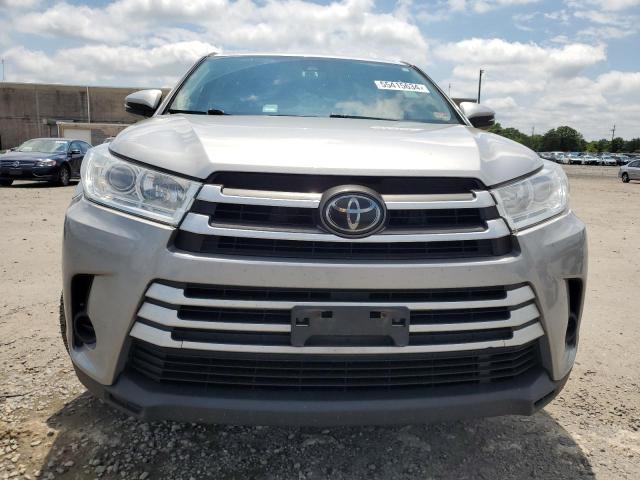 2017 Toyota Highlander Le VIN: 5TDBZRFH2HS381388 Lot: 55415634