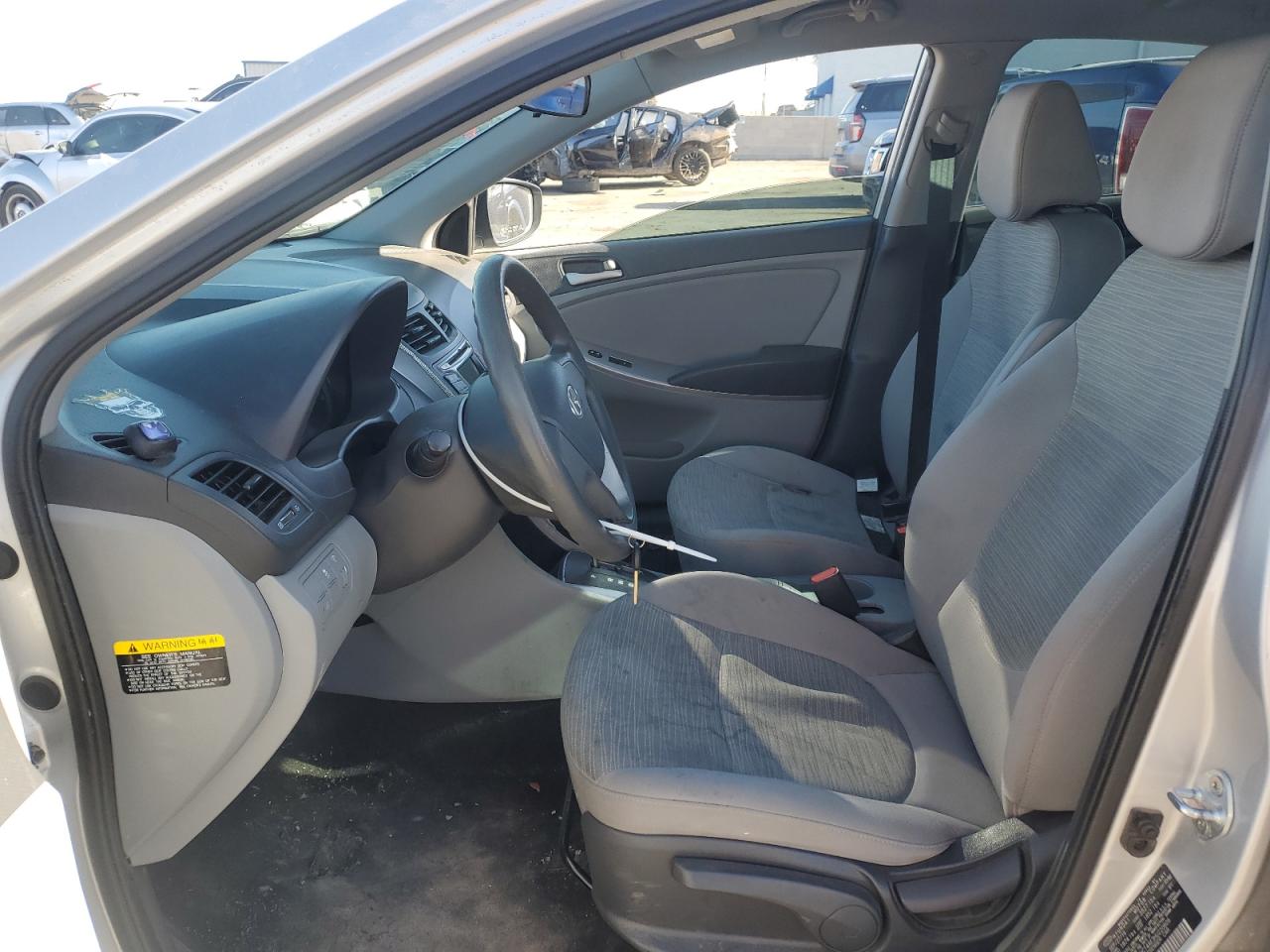 KMHCT4AE3HU220609 2017 Hyundai Accent Se