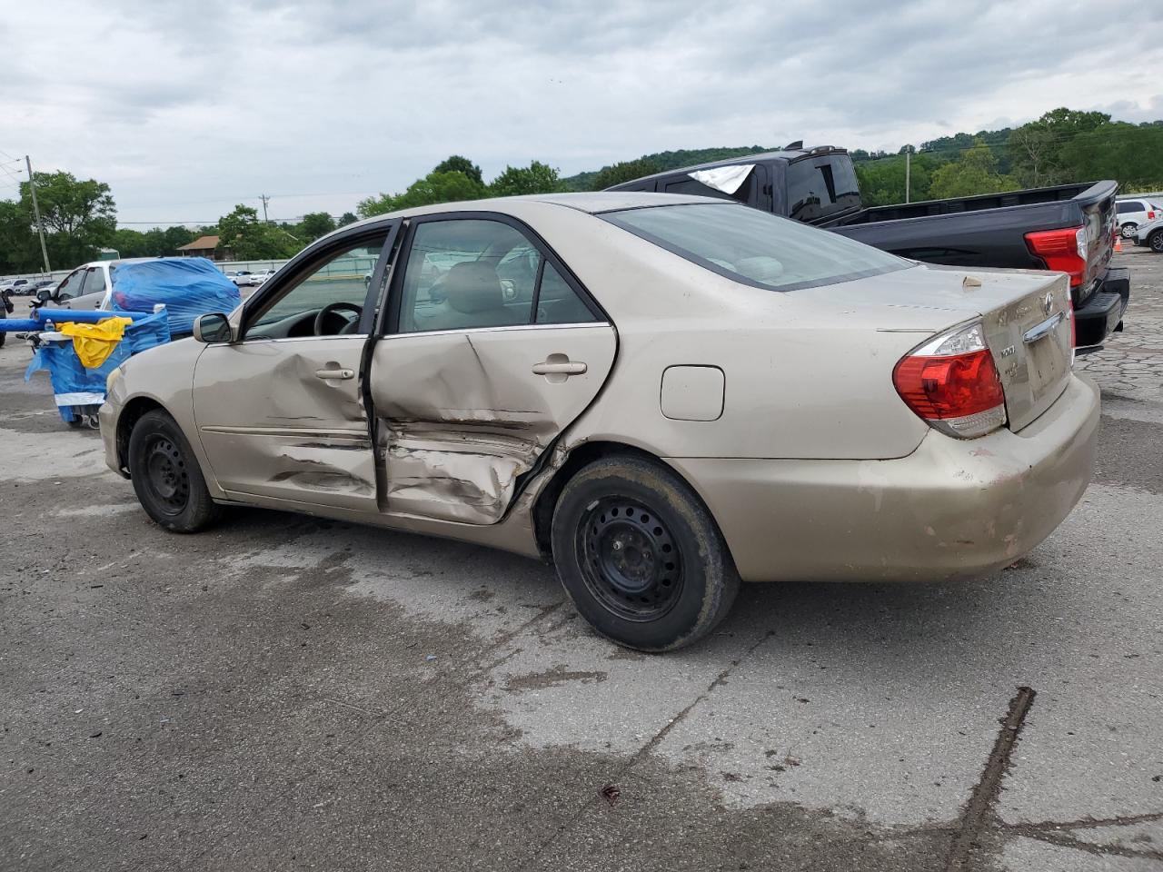 4T1BE32K95U990054 2005 Toyota Camry Le