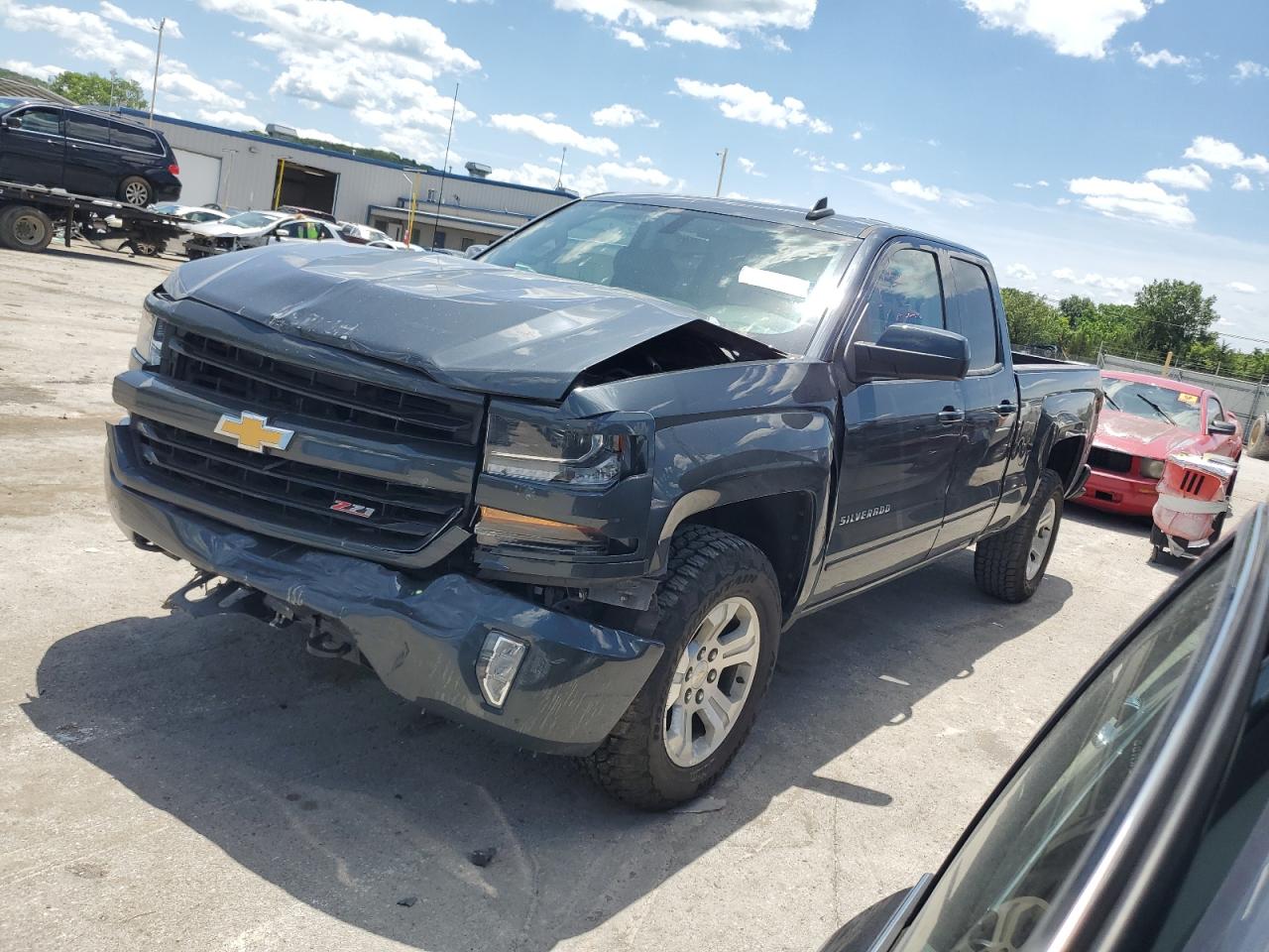 2GCVKPEC1K1120246 CHEVROLET ALL Models 2019