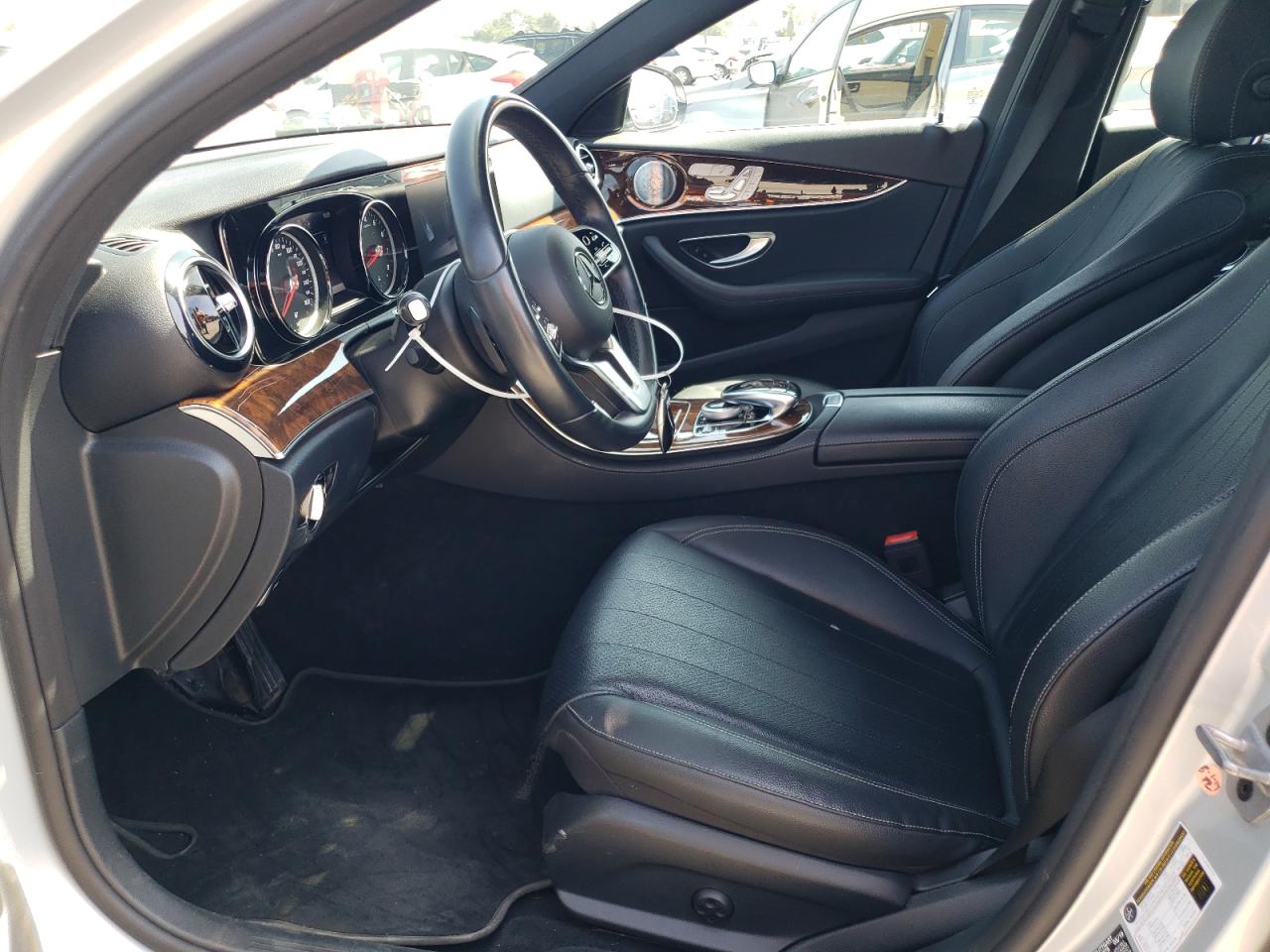 2019 Mercedes-Benz E 450 4Matic vin: WDDZH6JBXKA637855