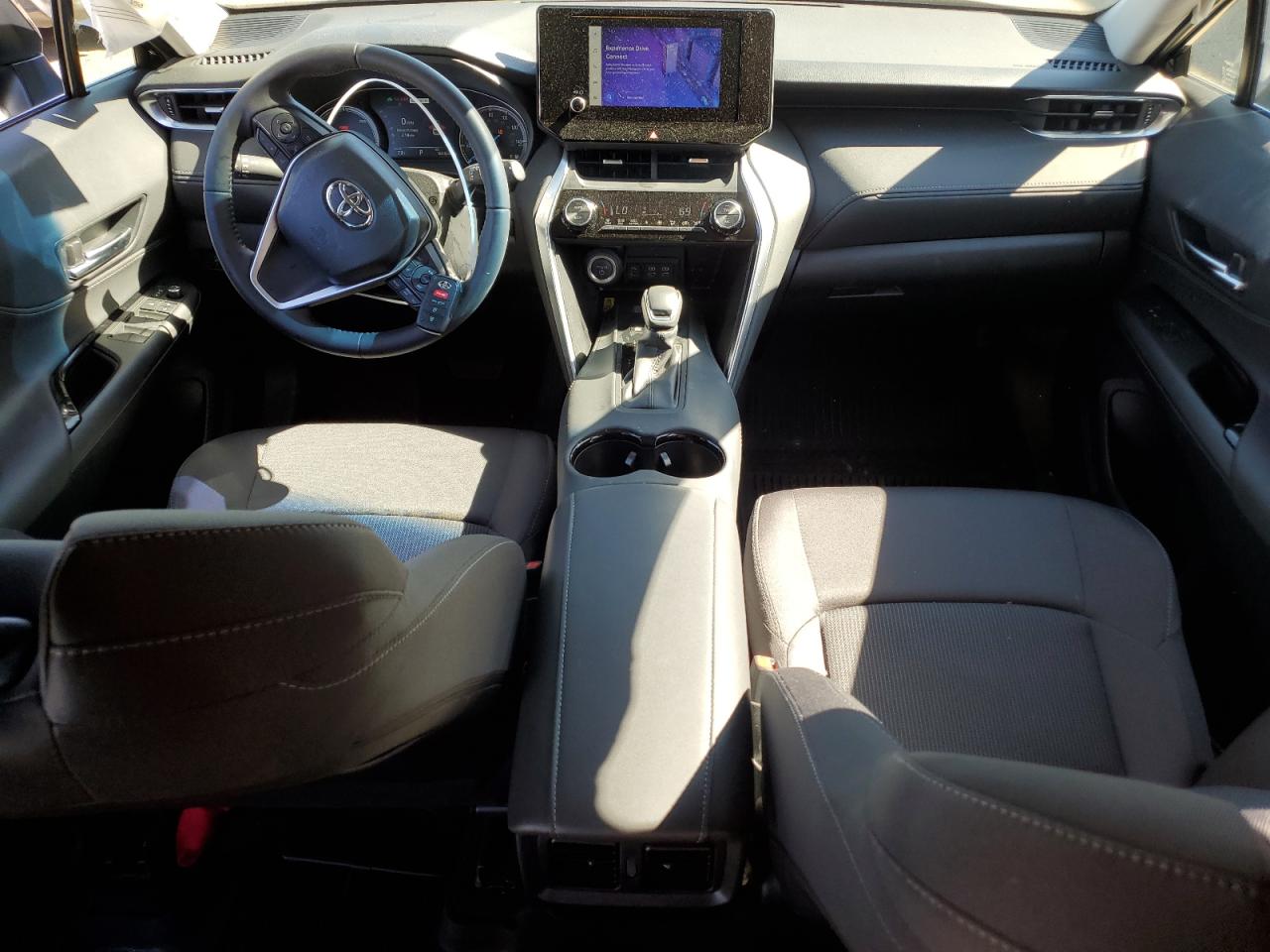 JTEAAAAH1PJ138951 2023 Toyota Venza Le