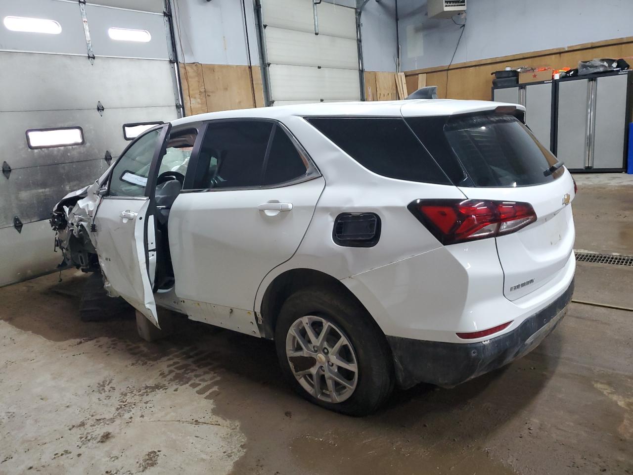 3GNAXUEV0NL308234 CHEVROLET EQUINOX 2022