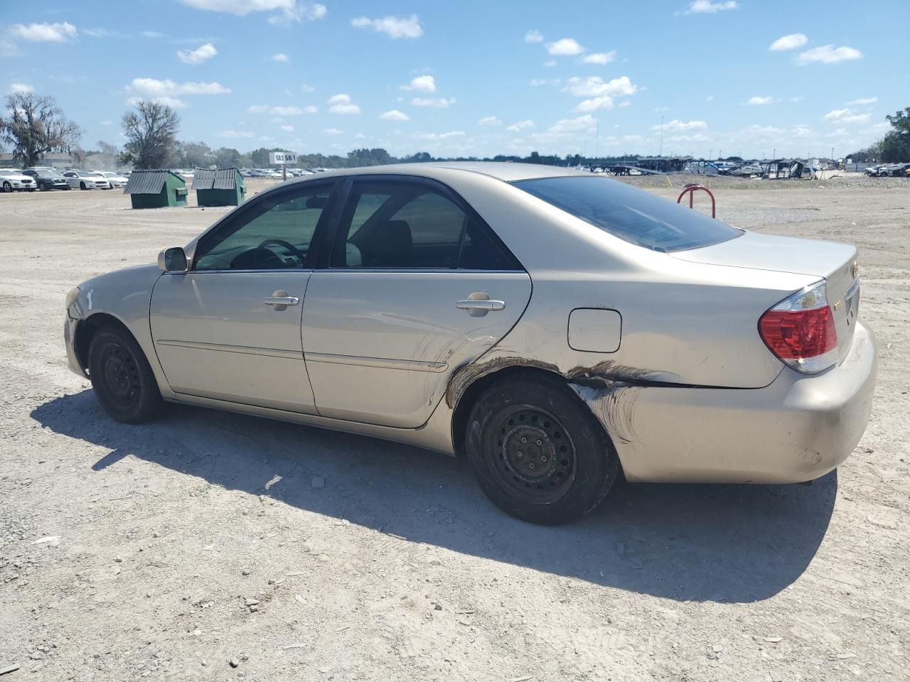 4T1BE32K05U563684 2005 Toyota Camry Le