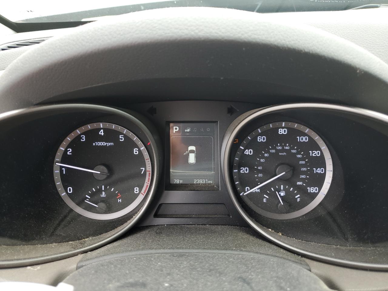 KM8SMDHF1JU277940 2018 Hyundai Santa Fe Se