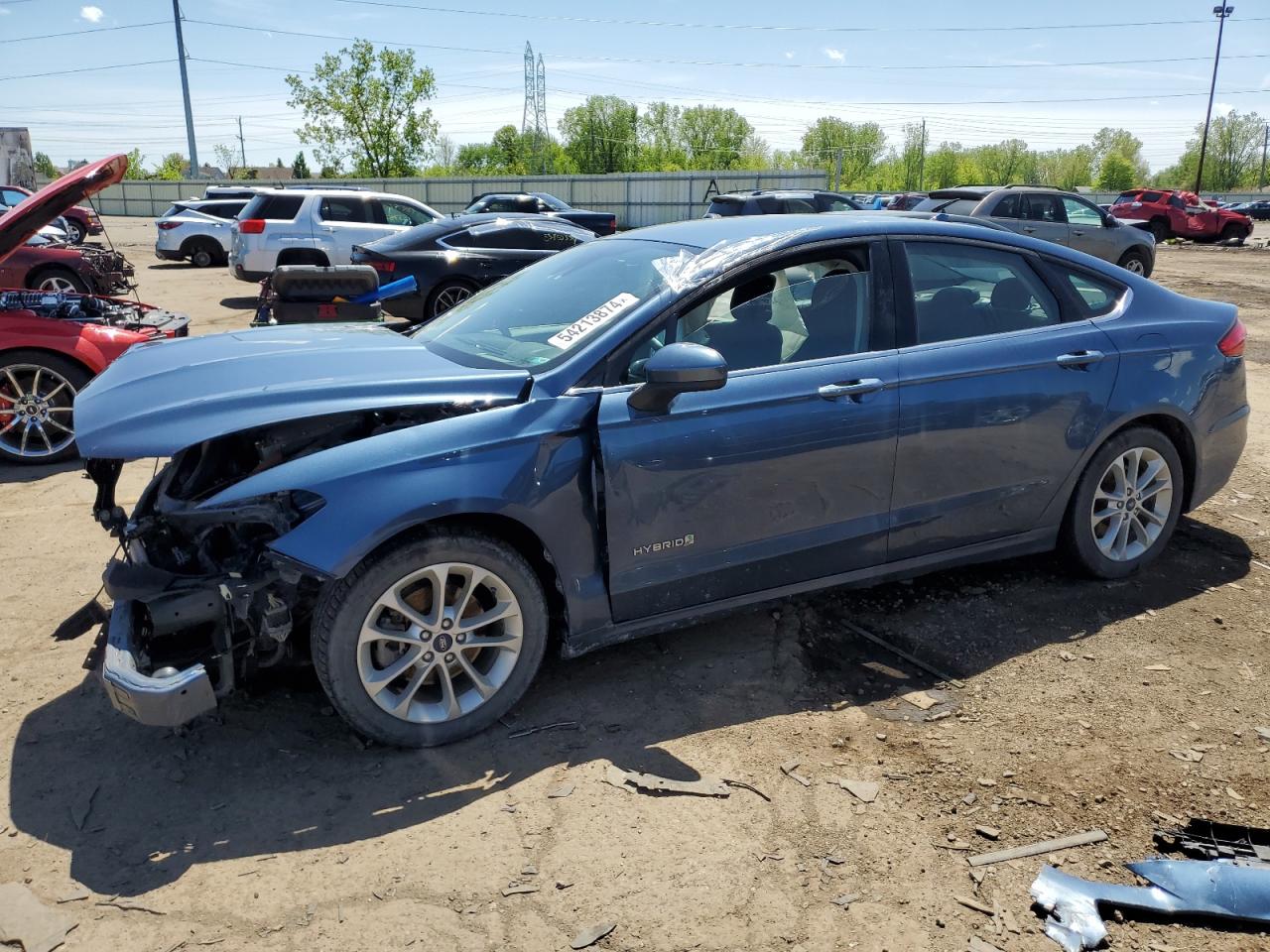 3FA6P0LU0KR196700 FORD FUSION 2019