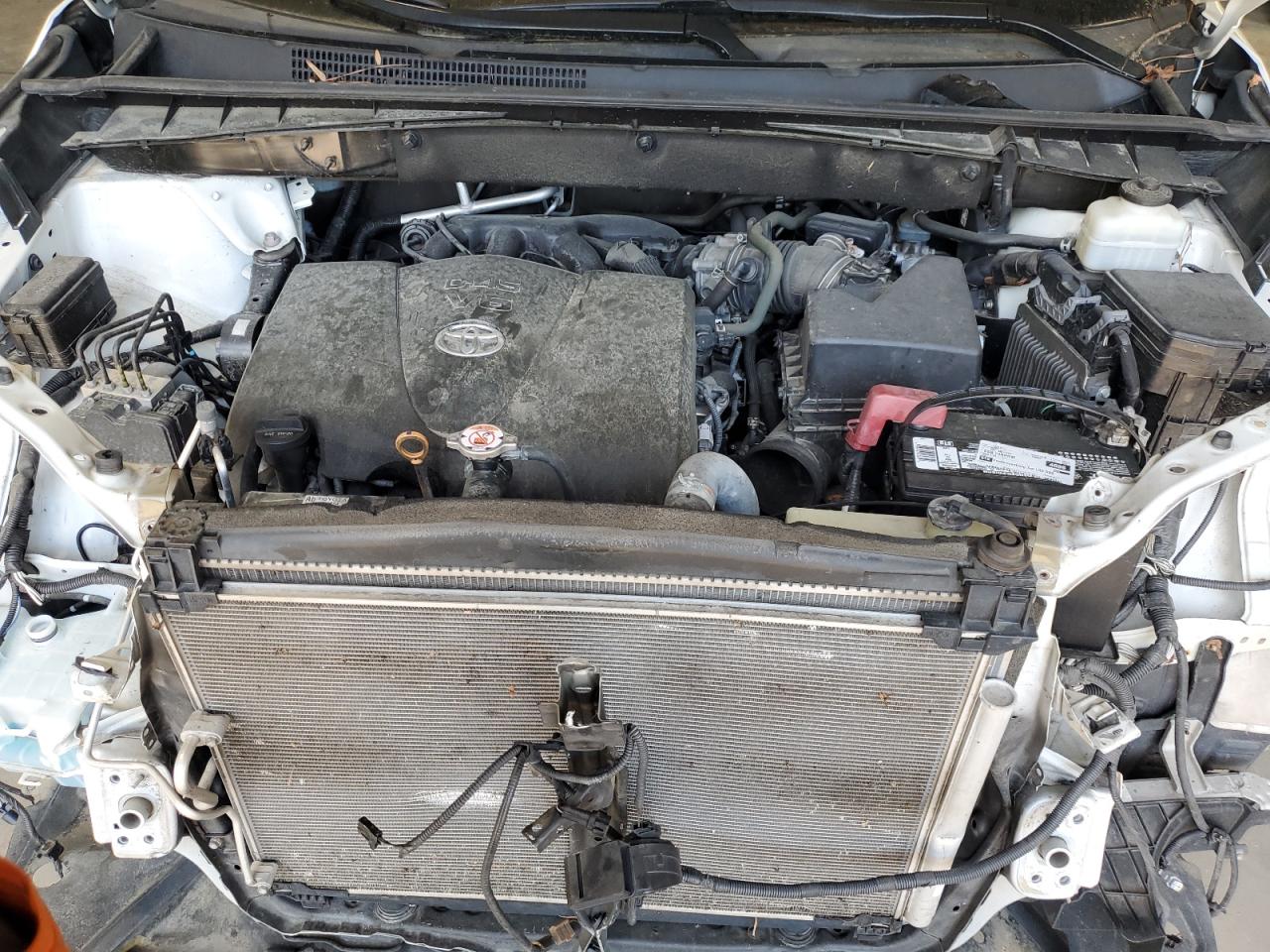 5TDJZRFH0JS893345 TOYOTA HIGHLANDER 2018