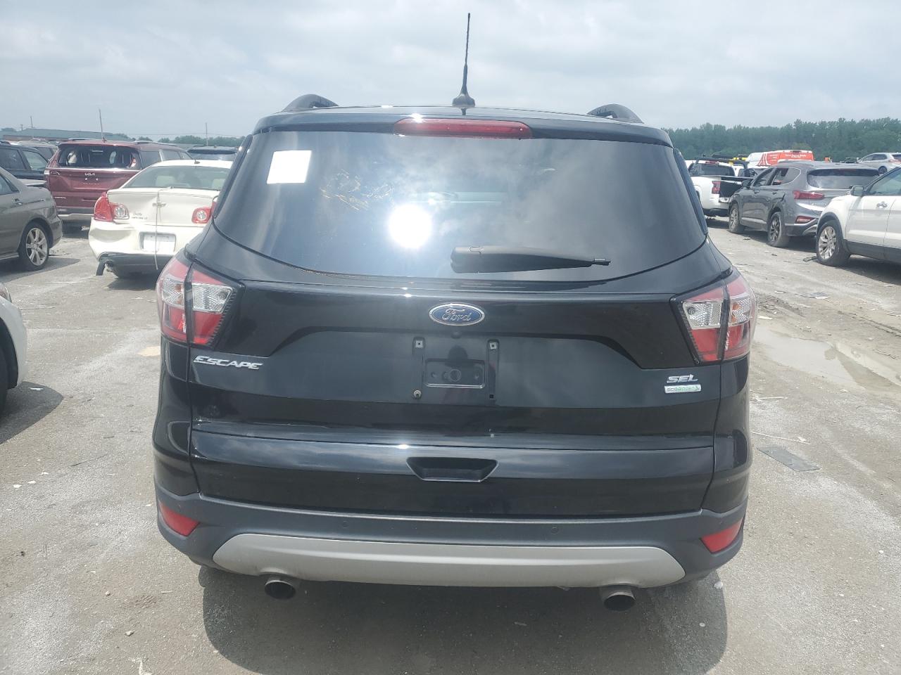 2018 Ford Escape Sel vin: 1FMCU0HD8JUC15835