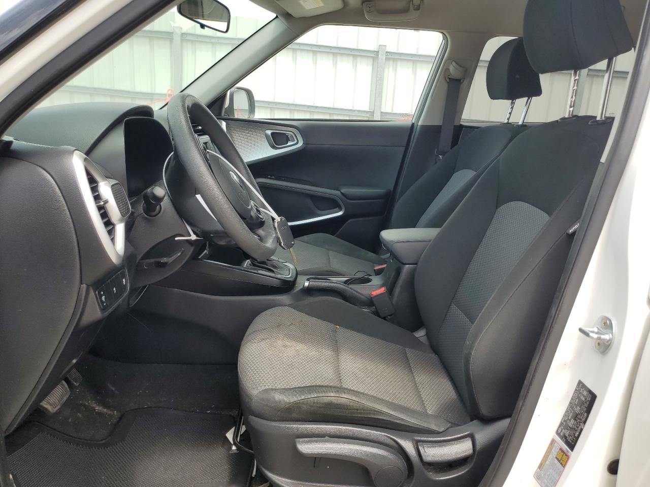 KNDJ23AU3L7701189 2020 Kia Soul Lx