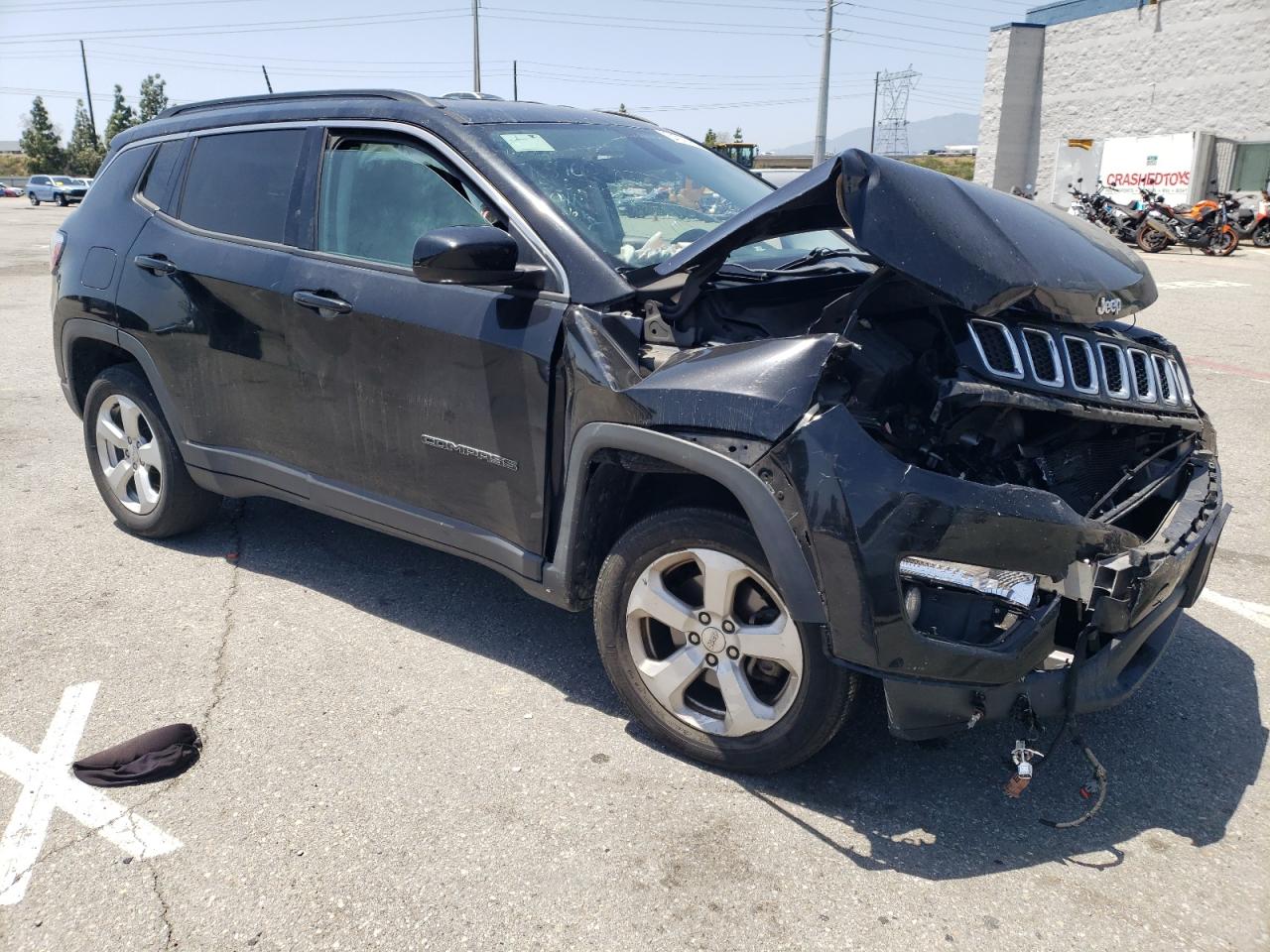 3C4NJDBB1JT161275 2018 Jeep Compass Latitude