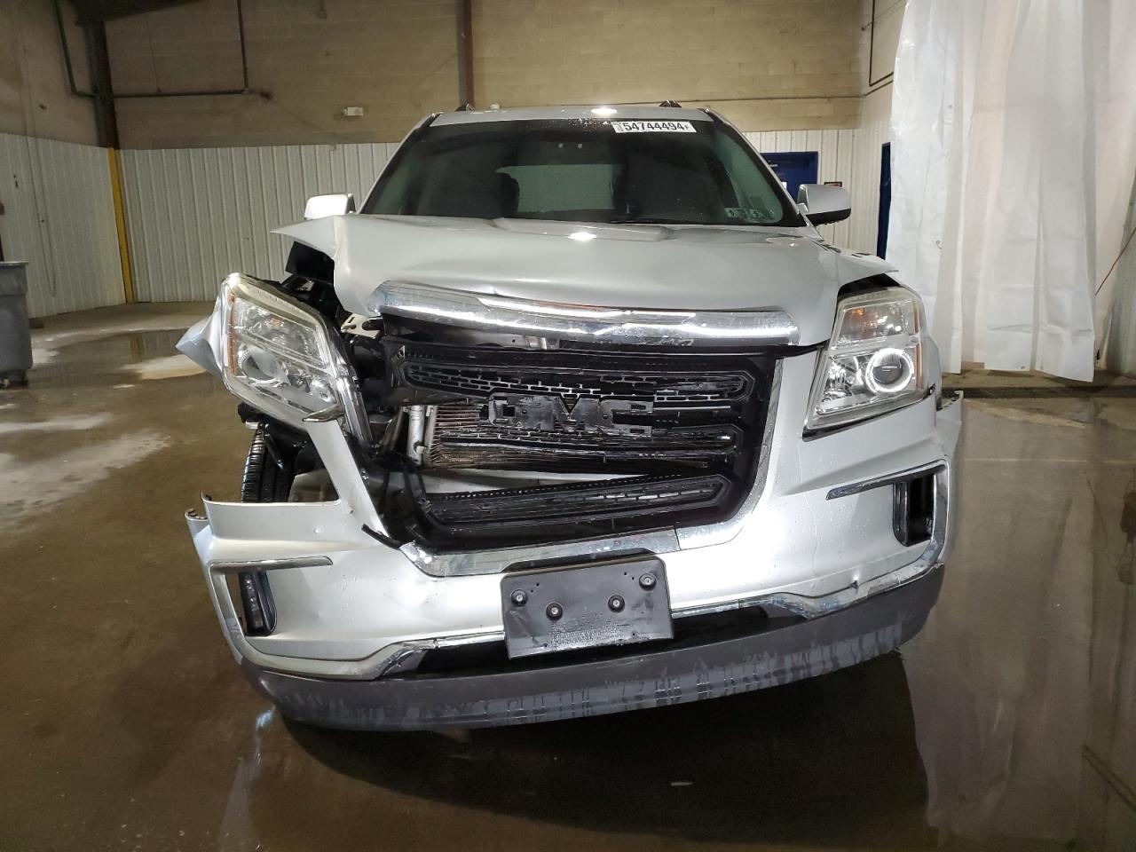 2GKFLTE37H6204582 2017 GMC Terrain Sle