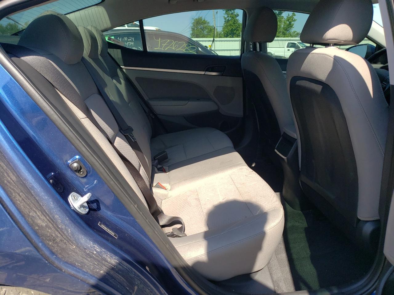 5NPD84LF1KH479374 2019 Hyundai Elantra Sel