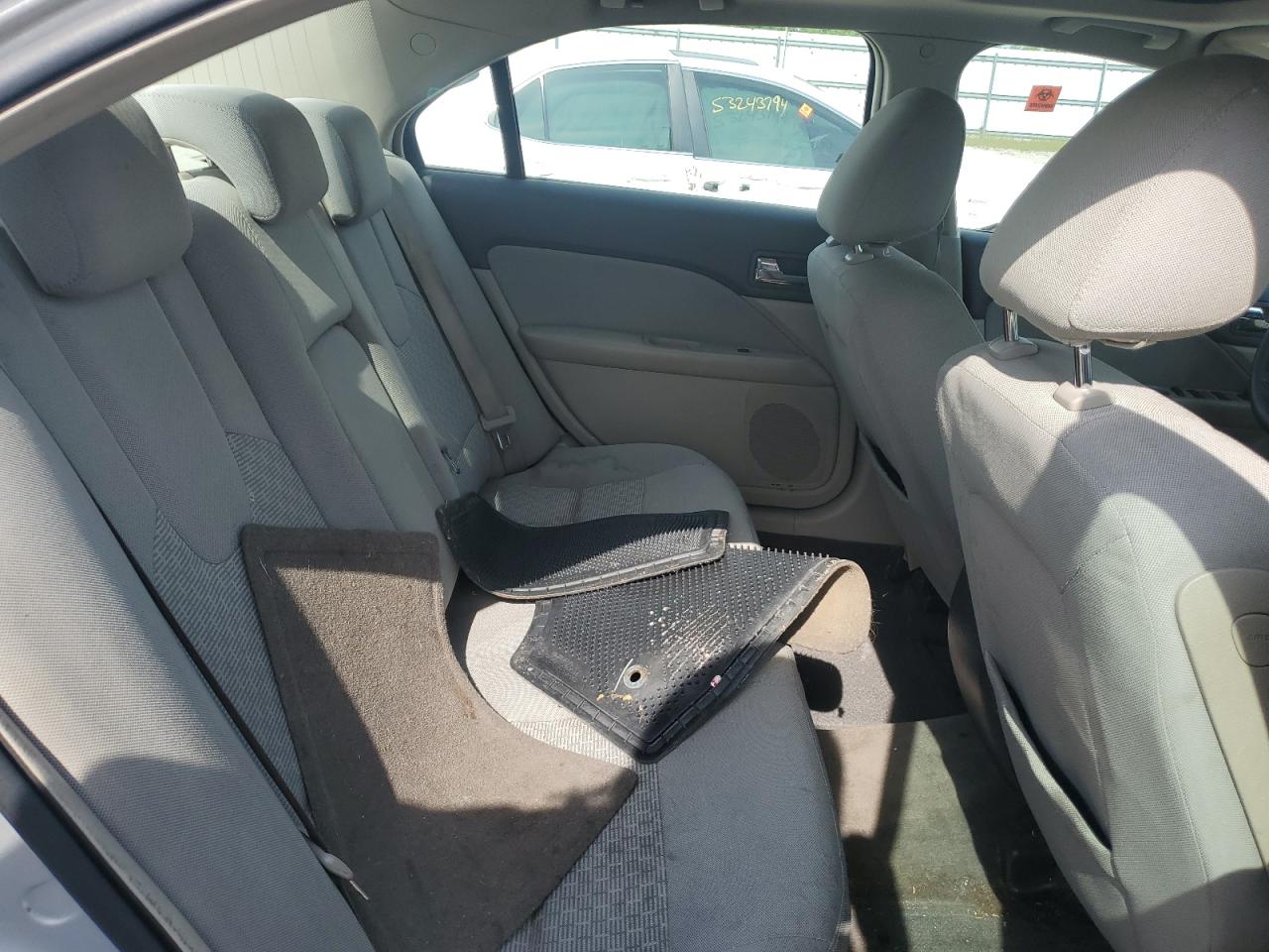 3FAHP0HA8AR152790 2010 Ford Fusion Se