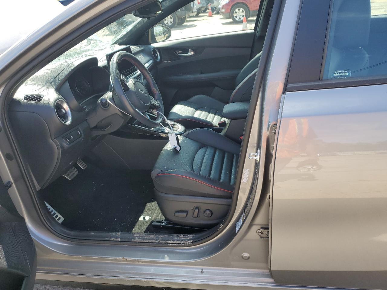 3KPF44AC7NE477344 2022 Kia Forte Gt