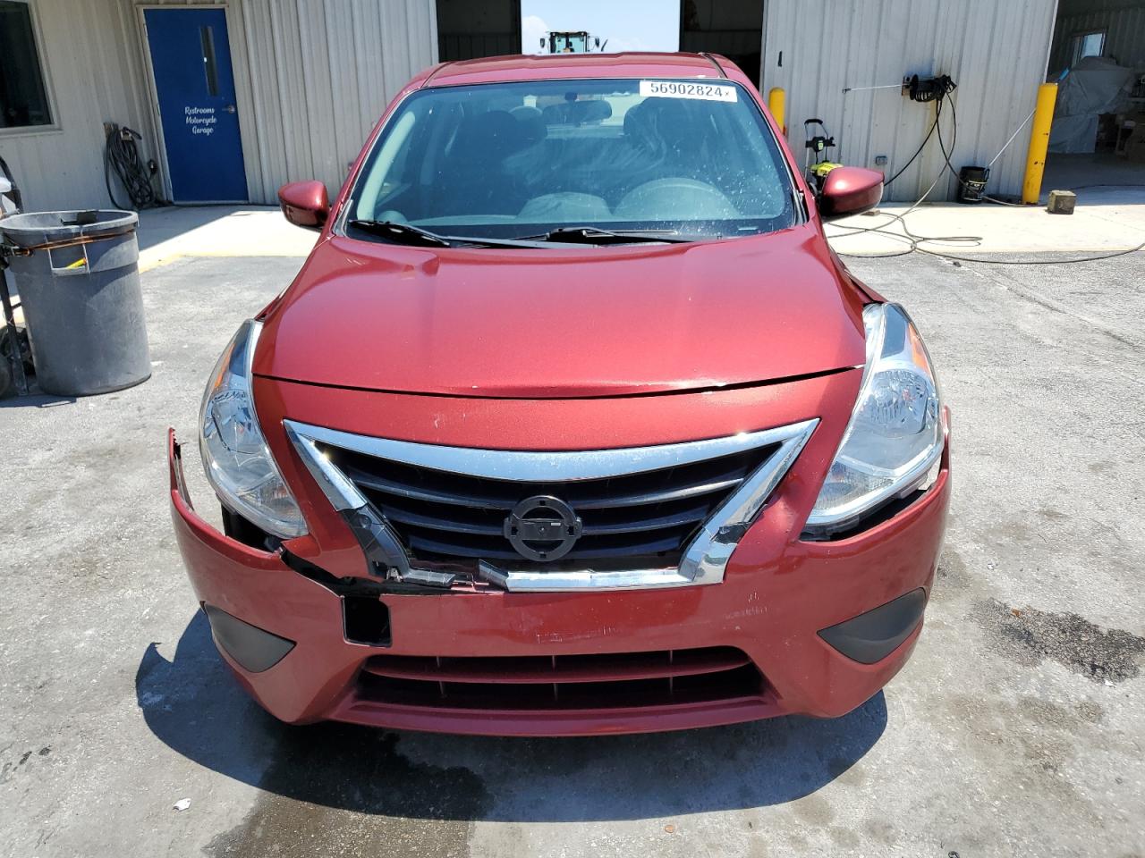 3N1CN7AP1JL833185 2018 Nissan Versa S