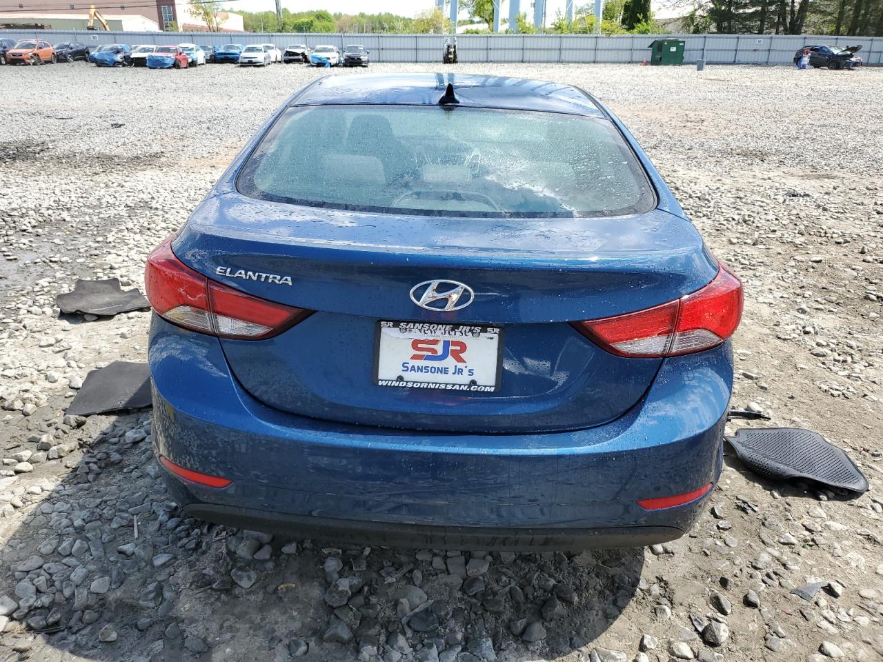 KMHDH4AE1FU224256 2015 Hyundai Elantra Se