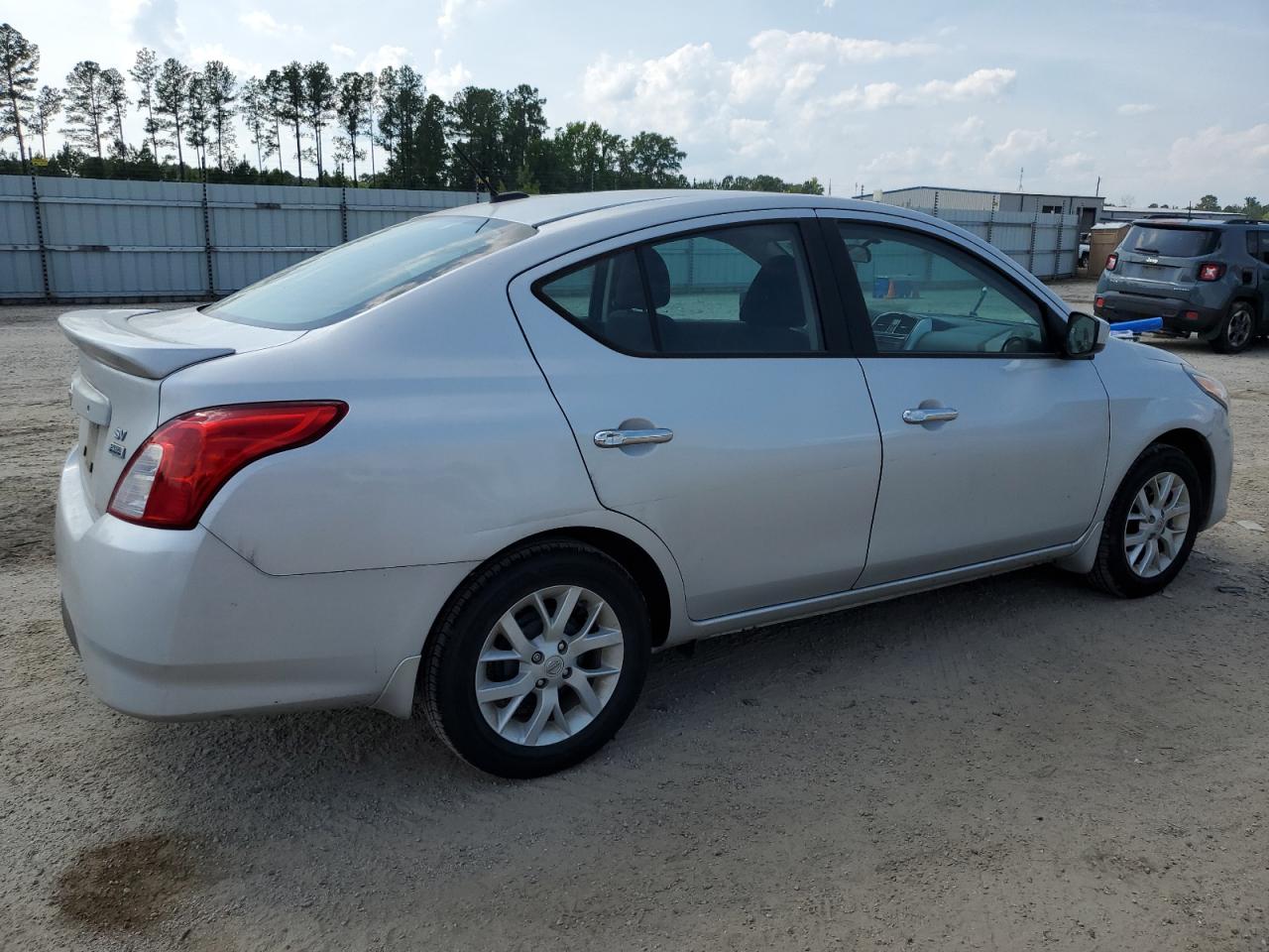 3N1CN7AP5JL868988 NISSAN VERSA 2018