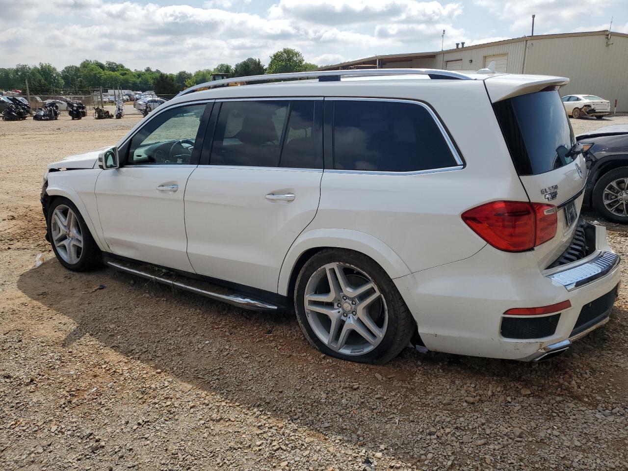 2015 Mercedes-Benz Gl 550 4Matic vin: 4JGDF7DE5FA489833