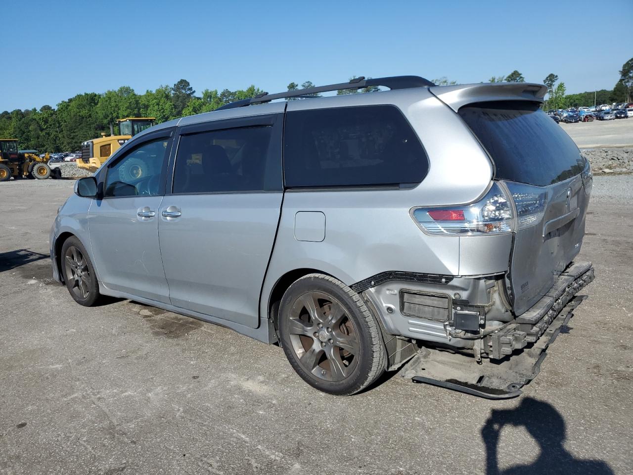 5TDXK3DC9FS618261 2015 Toyota Sienna Sport