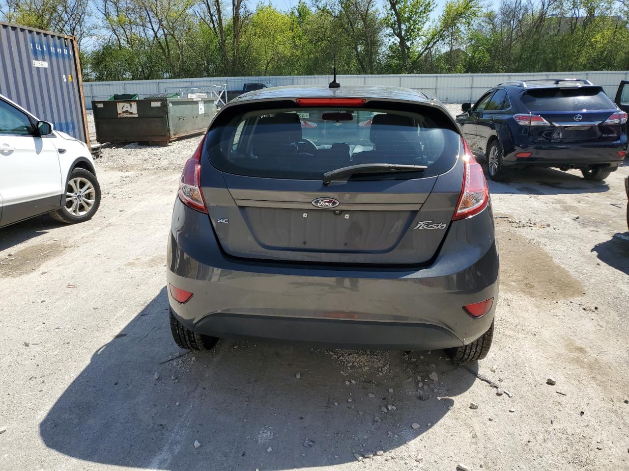 3FADP4EJ7JM123398 2018 Ford Fiesta Se