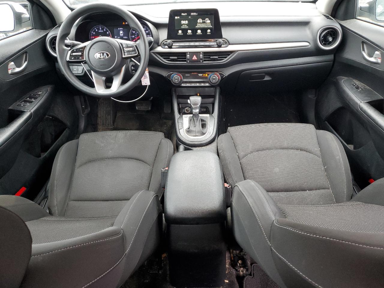 3KPF24AD9KE005737 2019 Kia Forte Fe