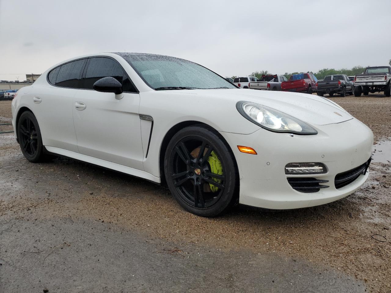 WP0AA2A71CL070554 2012 Porsche Panamera 2