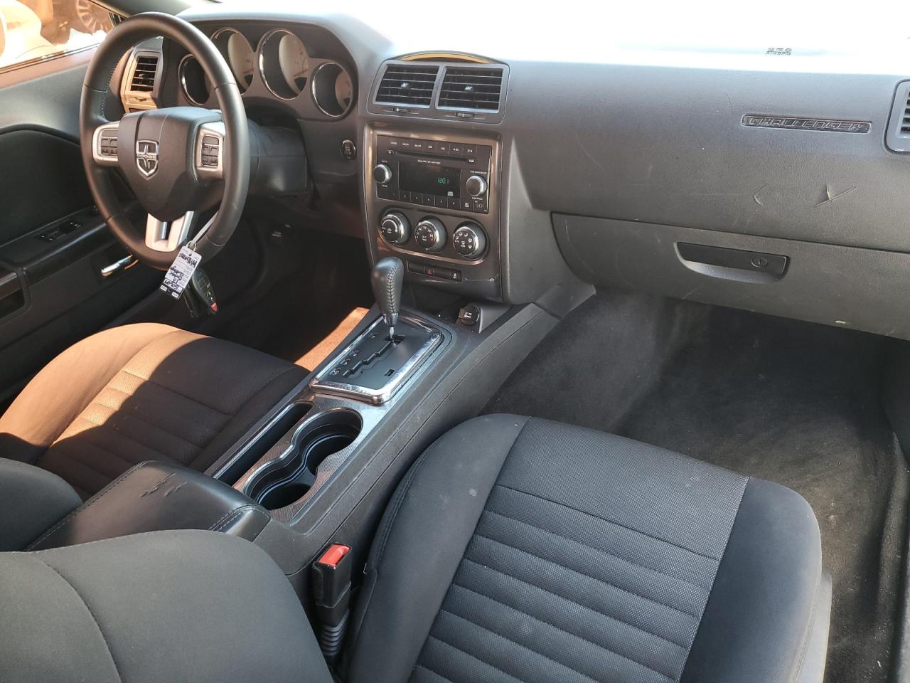 2C3CDYAG2DH733796 2013 Dodge Challenger Sxt