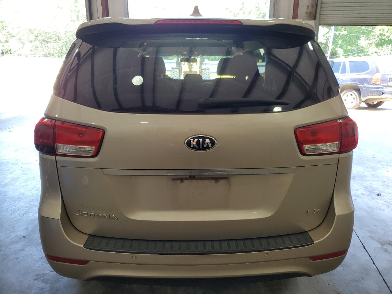 KNDMB5C19G6164741 2016 Kia Sedona Lx