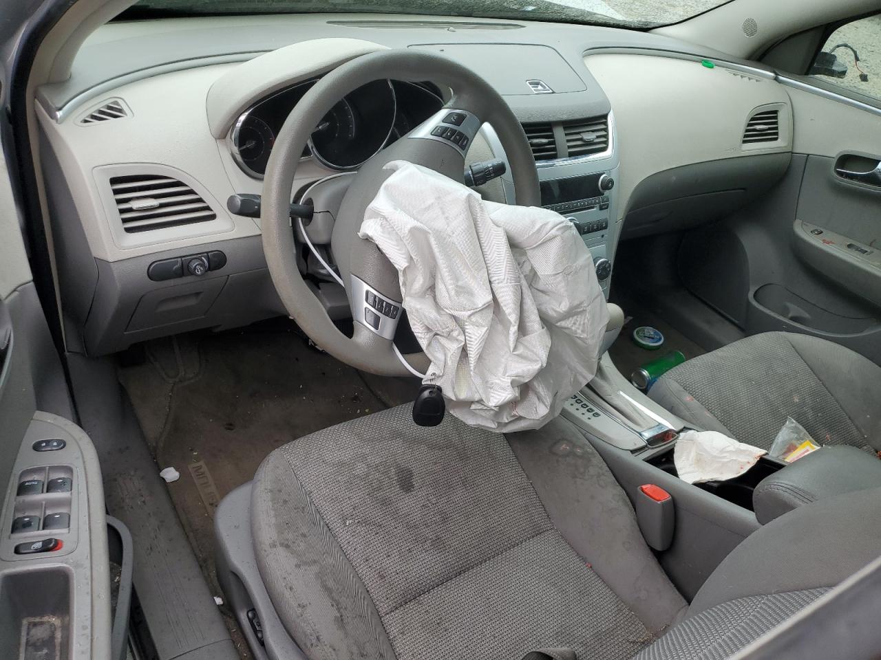 1G1ZH57B19F172819 2009 Chevrolet Malibu 1Lt