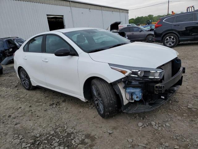 3KPF54AD9NE498105 Kia Forte GT L 4