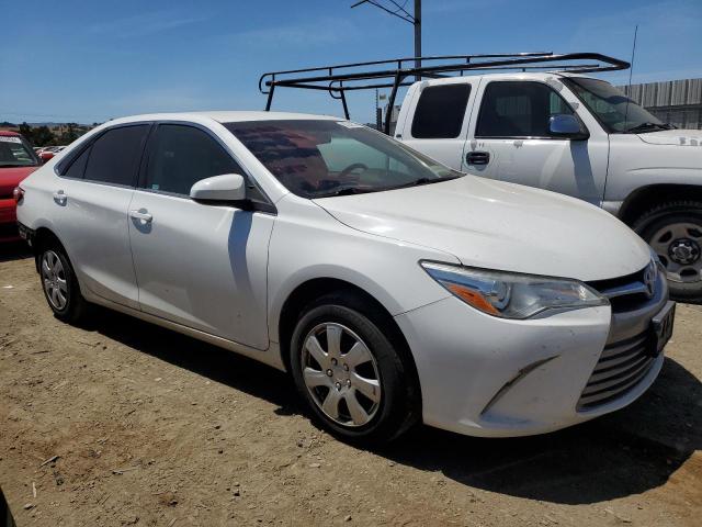 VIN 4T4BF1FK3FR504695 2015 Toyota Camry, LE no.4