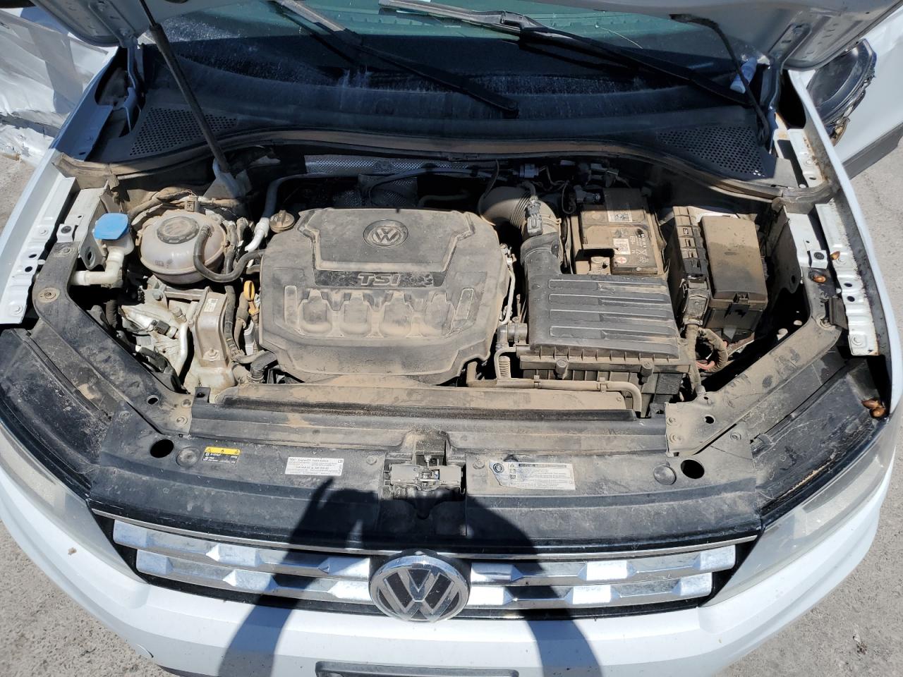 3VV1B7AX3JM021878 2018 Volkswagen Tiguan S