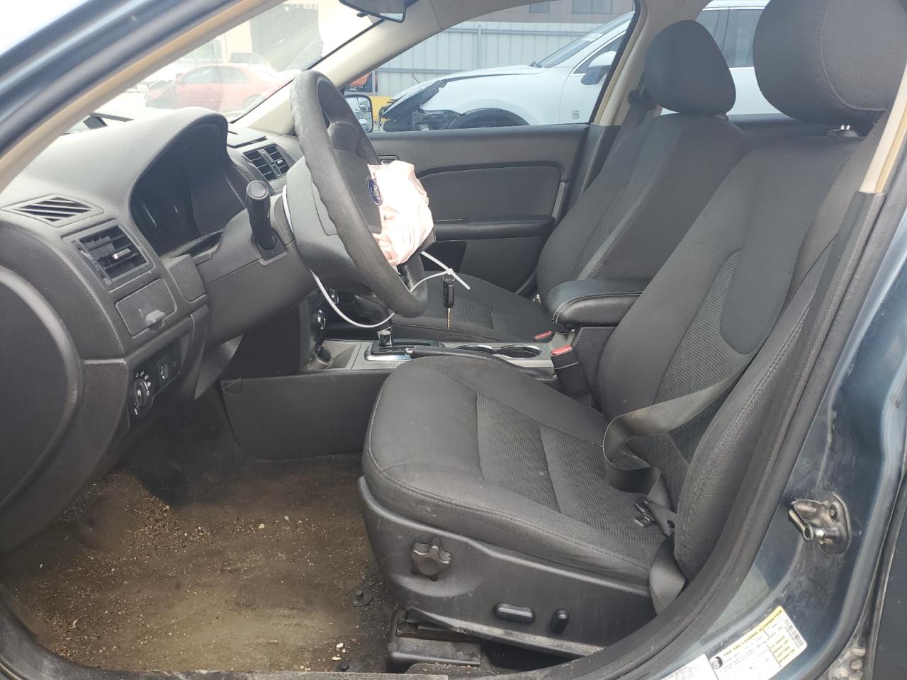 3FAHP0HA0BR190094 2011 Ford Fusion Se