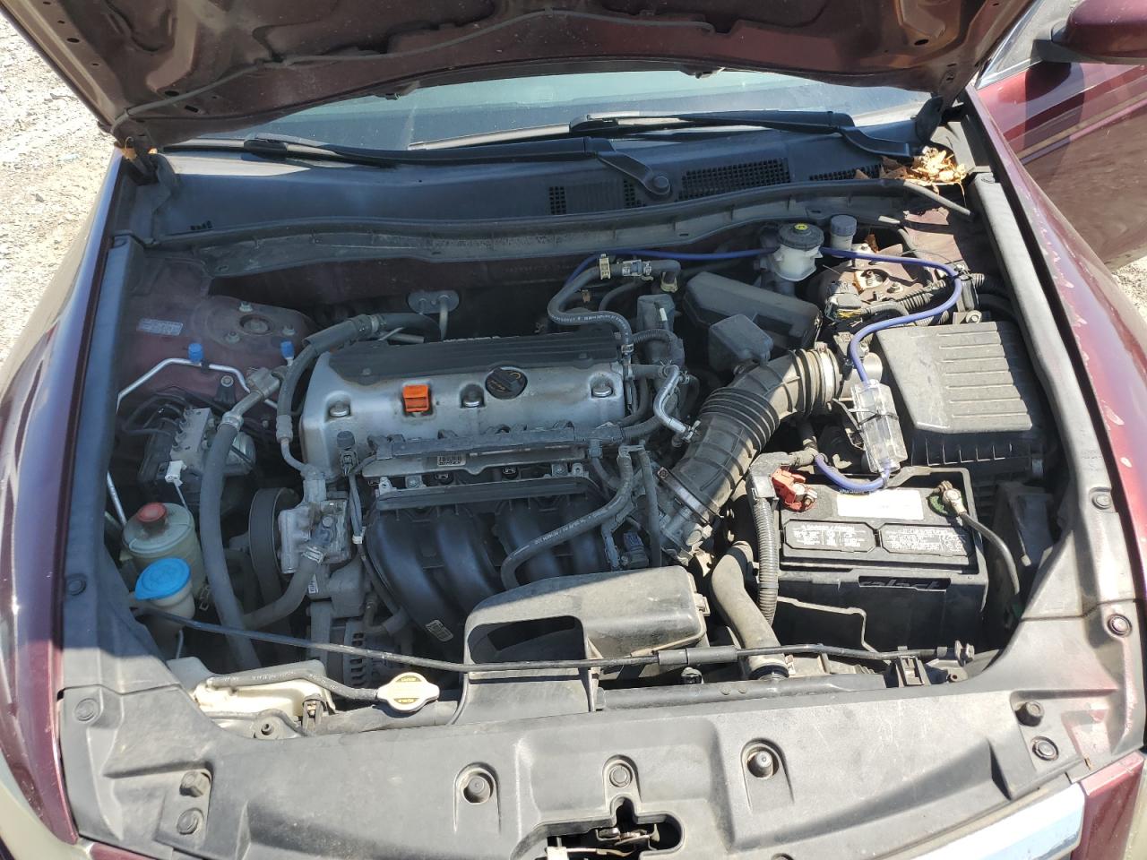 1HGCP2E37BA086106 2011 Honda Accord Lx