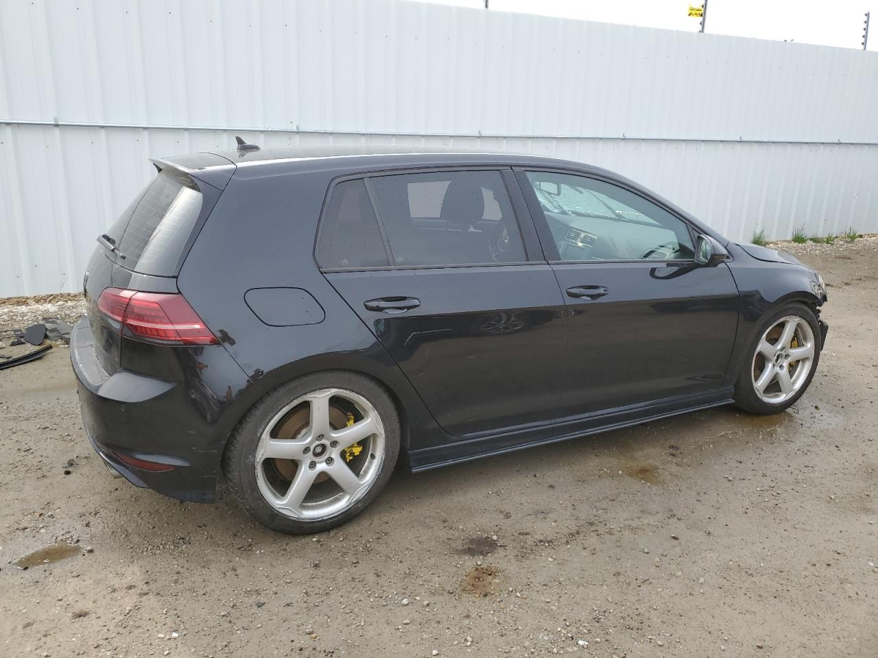 WVWLF7AU9GW130713 2016 Volkswagen Golf R